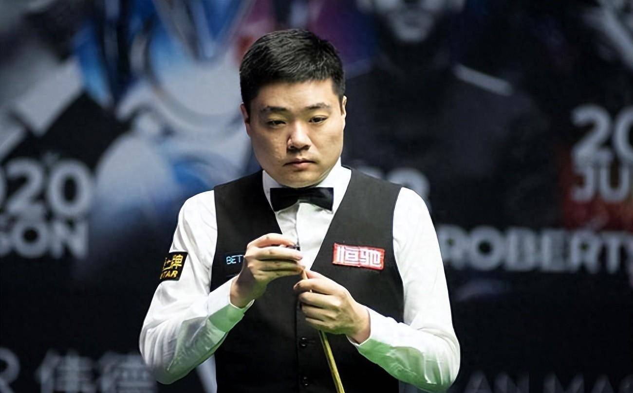 尼黑战袍后 尼黑战袍后